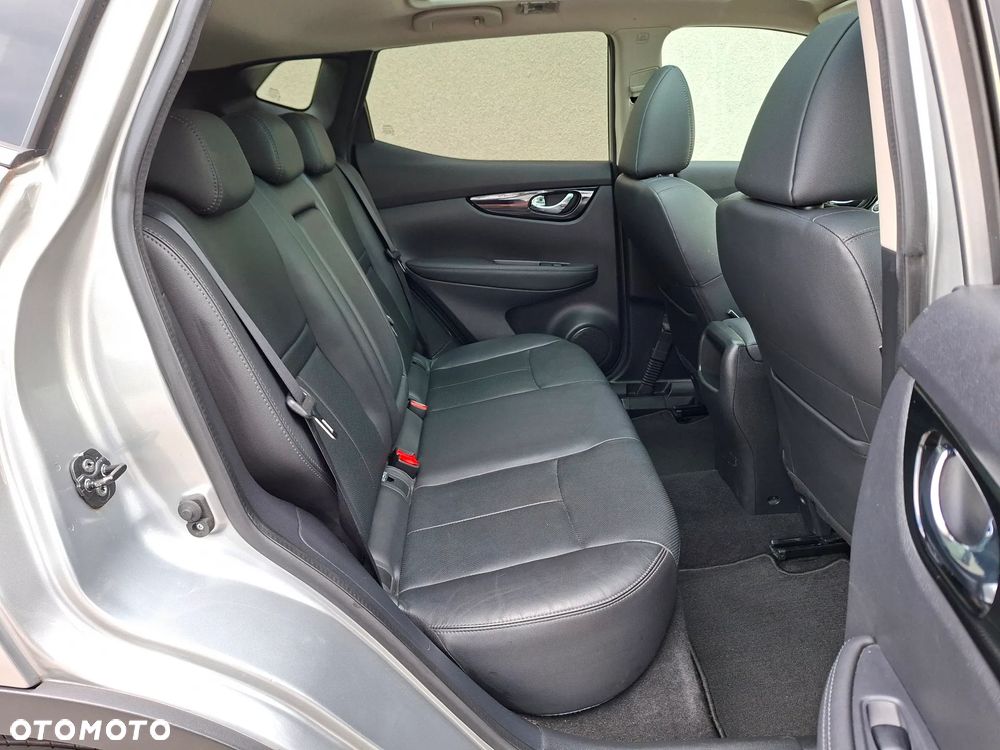 Nissan Qashqai 1.6 DIG-T Tekna+ - 25