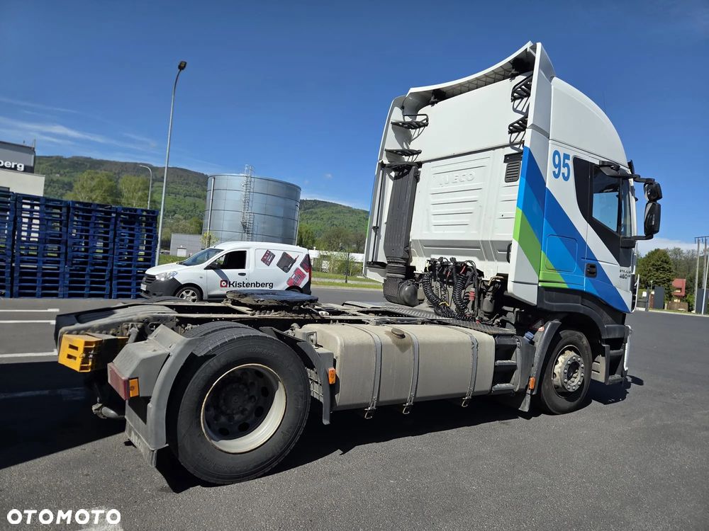 Iveco Stralis Hi-Way - 3