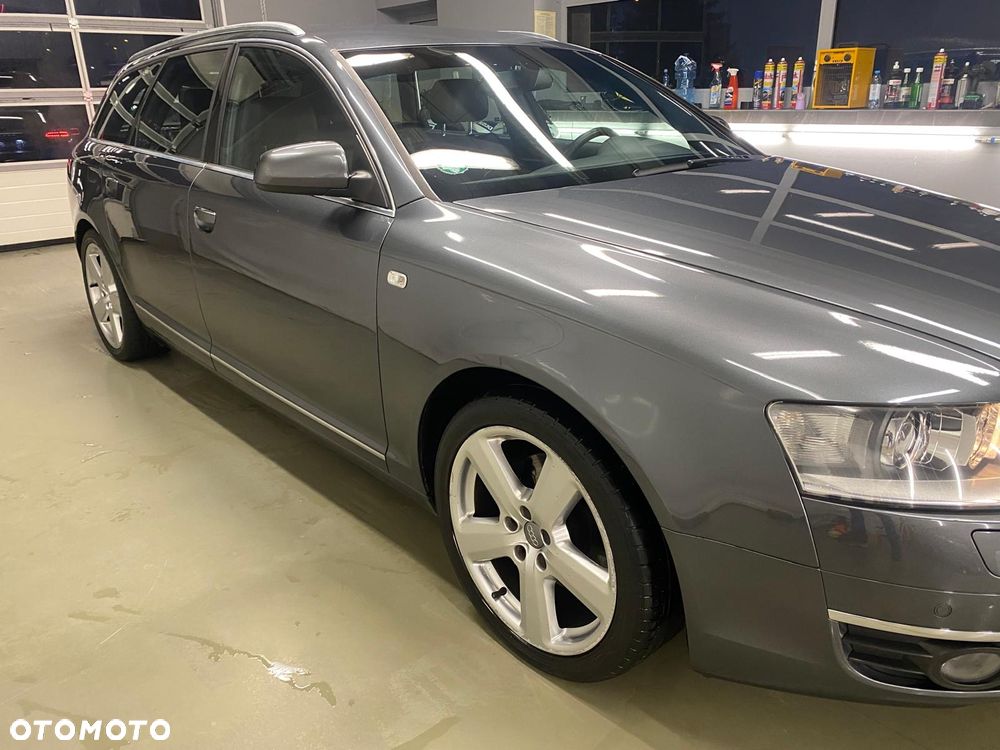 Audi A6 Avant 2.4 - 8