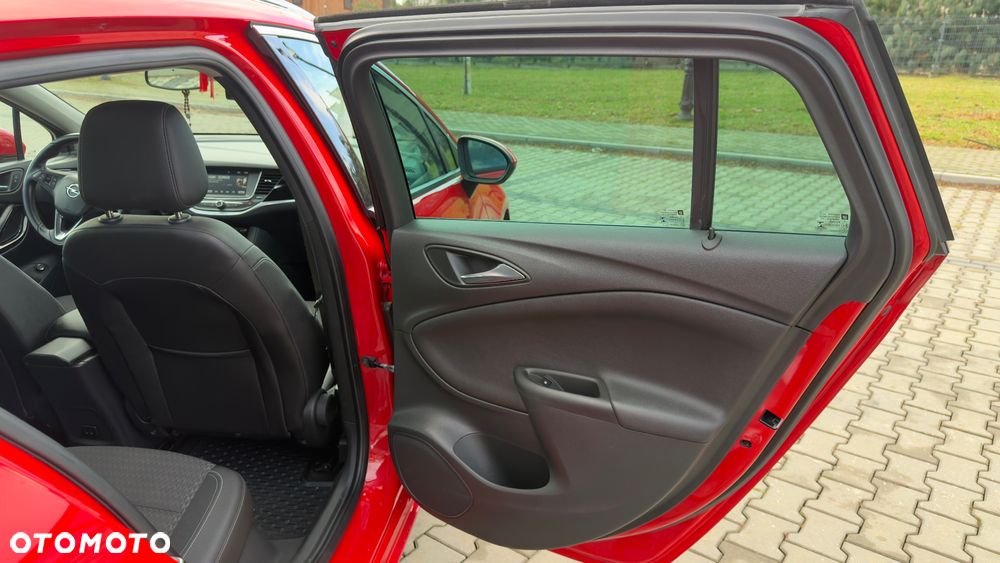 Opel Astra 1.4 T Elite S&S - 17