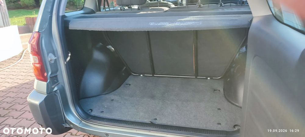 Toyota RAV4 2.0 VVT-i Sol - 6