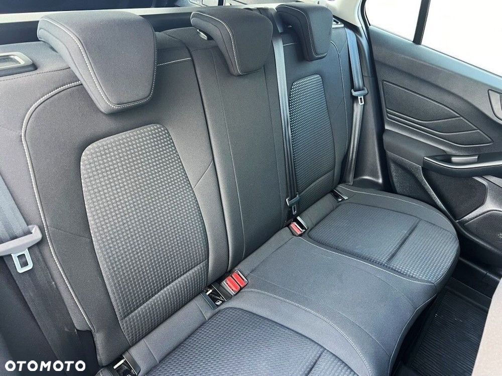 Ford Focus 1.5 EcoBlue Titanium Business - 32