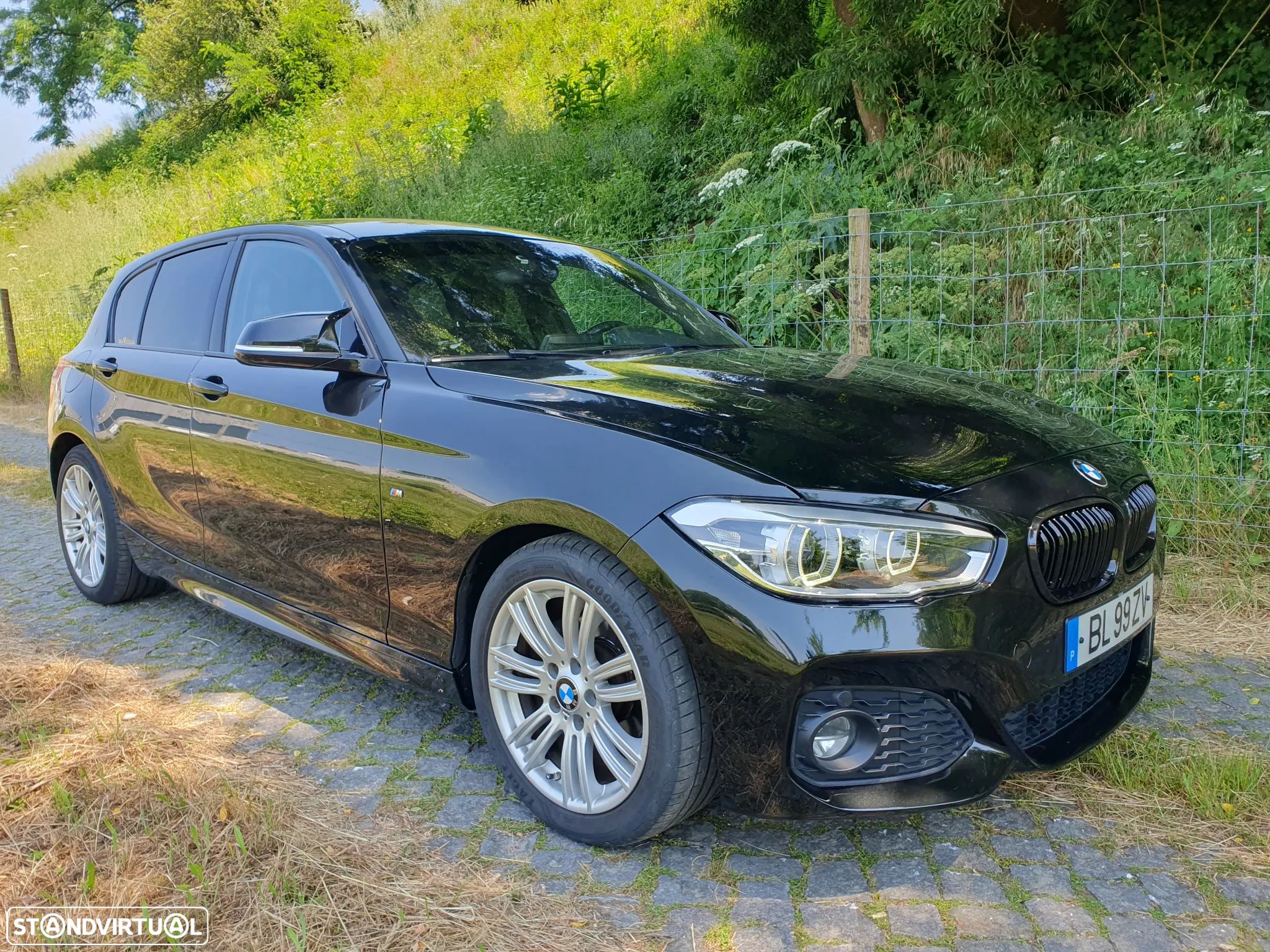 BMW 116 d Pack M - 1