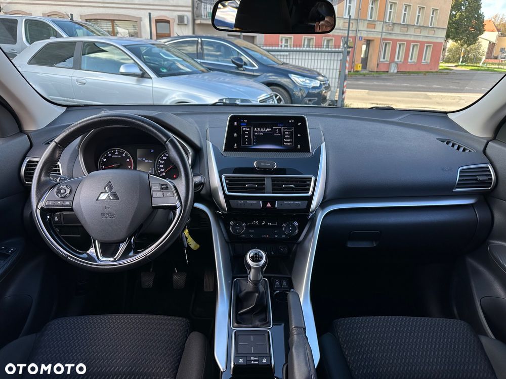 Mitsubishi Eclipse Cross 1.5 T Intense - 28