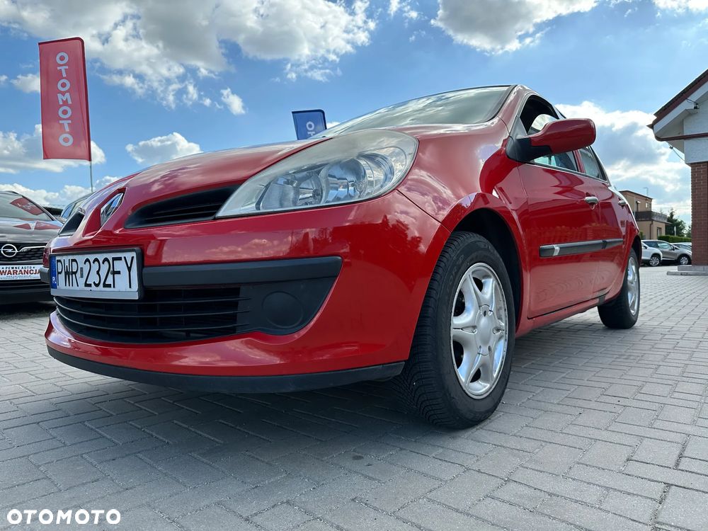 Renault Clio - 27