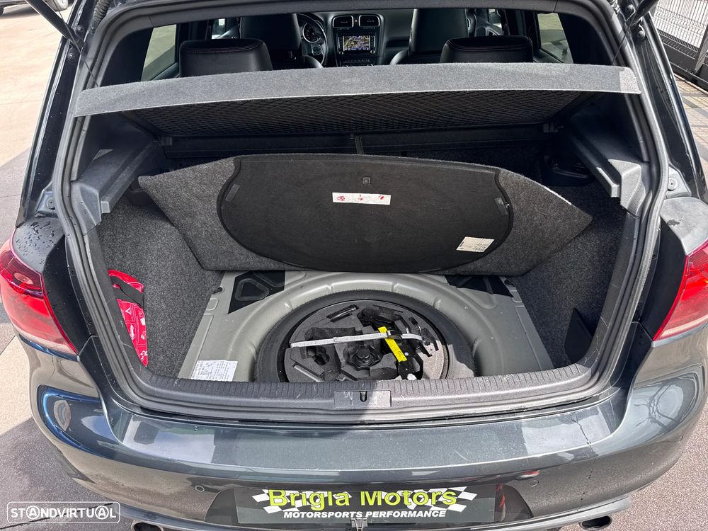 VW Golf 2.0 TSi GTI EDITION 35 DSG - 33