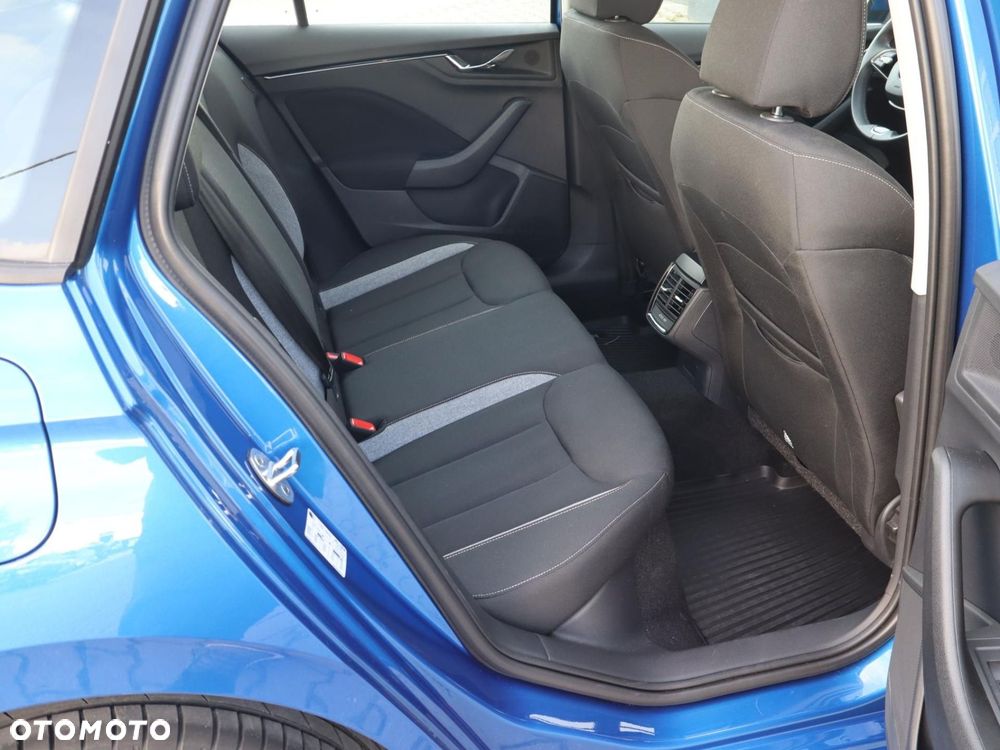 Skoda Kamiq 1.5 TSI Selection - 8