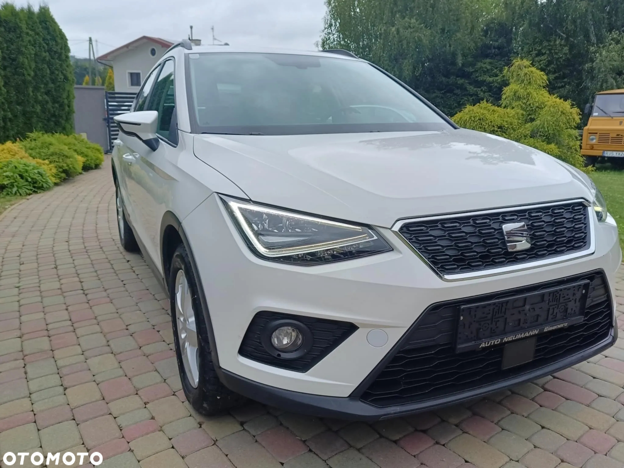 Seat Arona 1.0 Eco TSI Style - 4