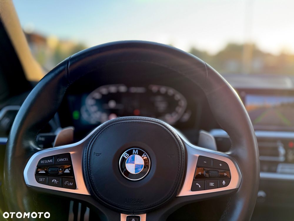 BMW Seria 3 - 25