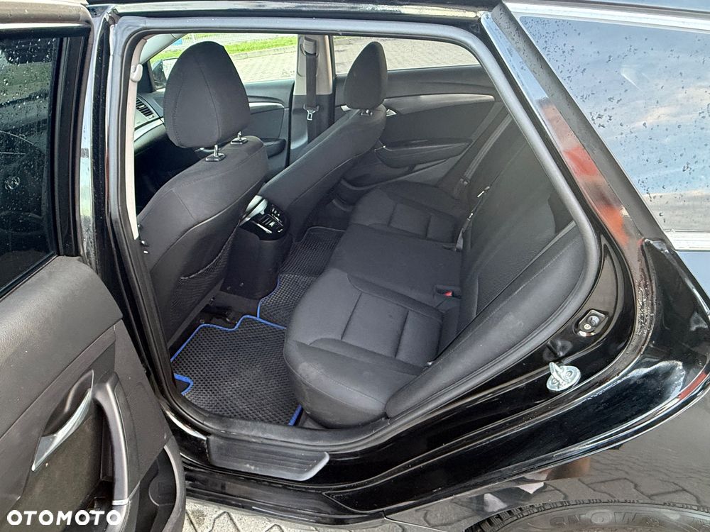 Hyundai i40 1.6 GDI Comfort - 10