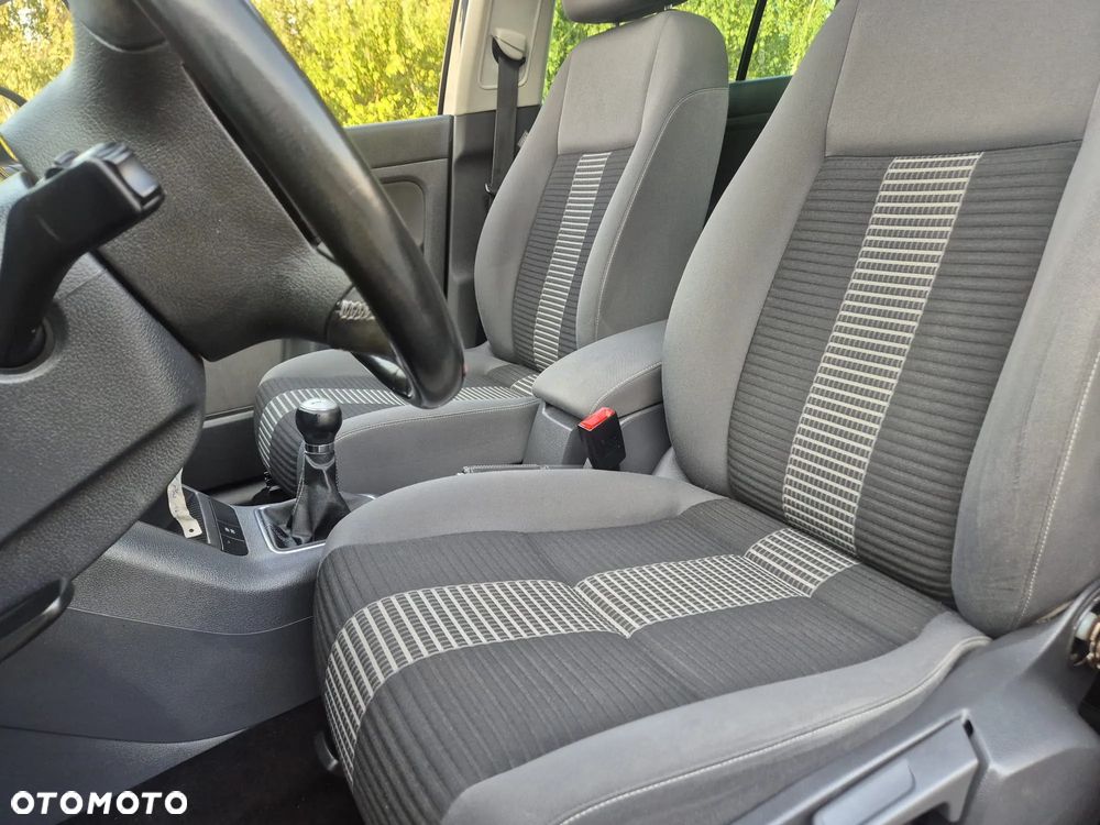 Volkswagen Golf Plus 1.6 United - 16