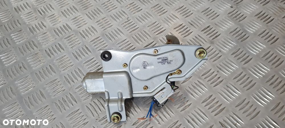 Mitsubishi Pajero III Silniczek Wycieraczek - 3