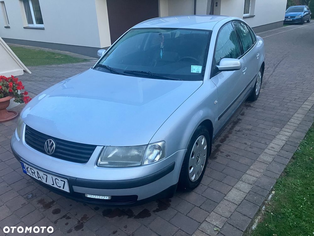 Volkswagen Passat - 3