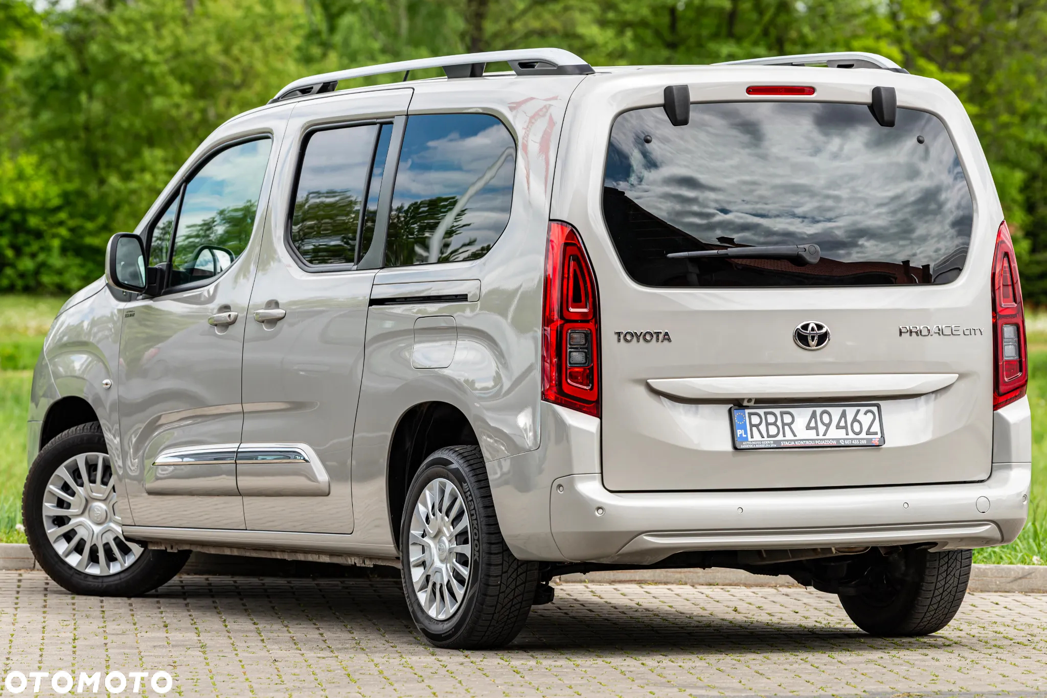 Toyota Proace City Verso 1.2 Turbo L2 Team Deutschland 7-Sitzer - 4