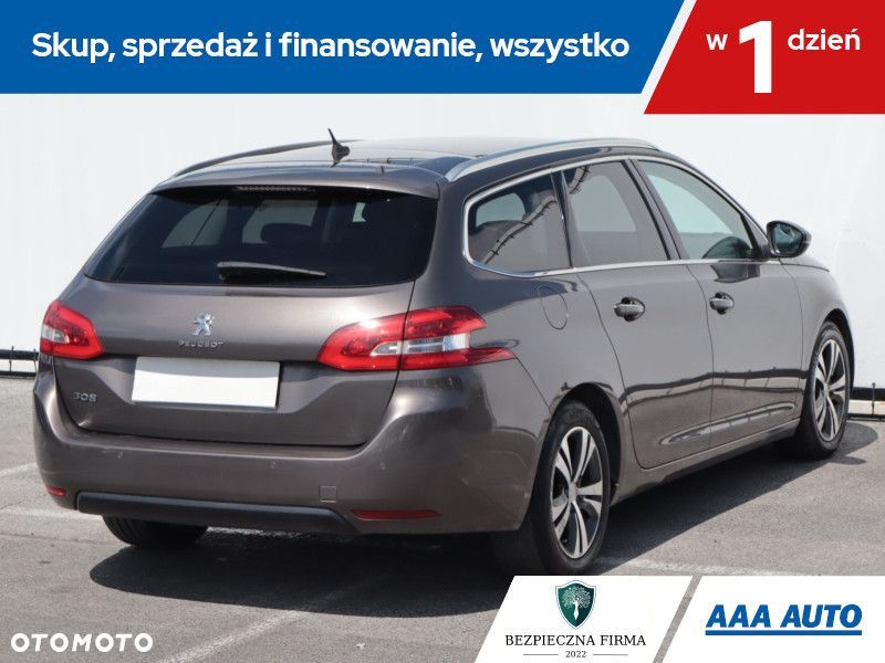 Peugeot 308 - 7