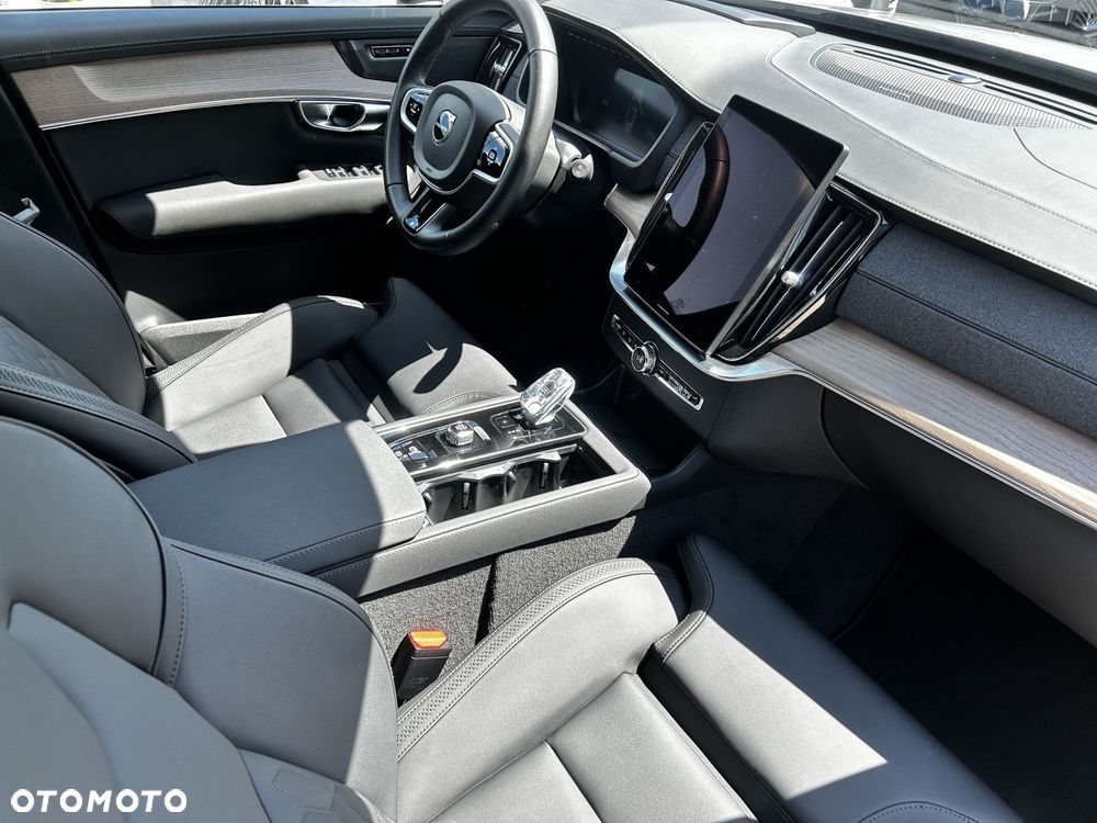 Volvo XC 90 - 12
