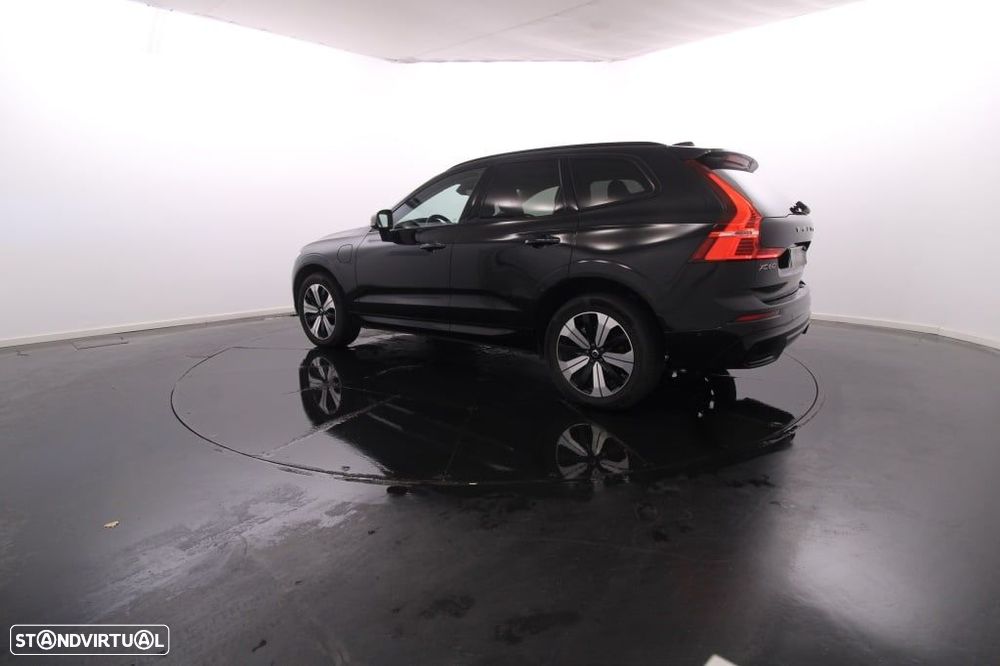 Volvo XC 60 2.0 T6 PHEV Plus Dark AWD - 4