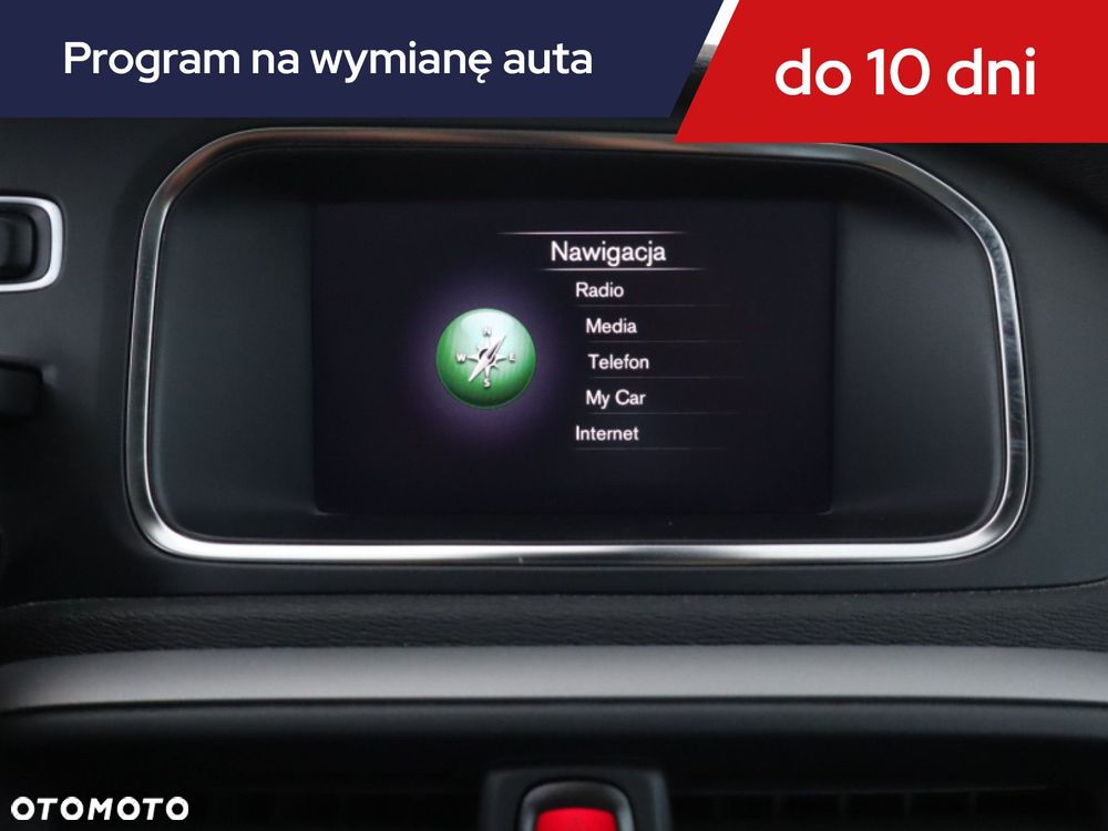 Volvo V40 - 22