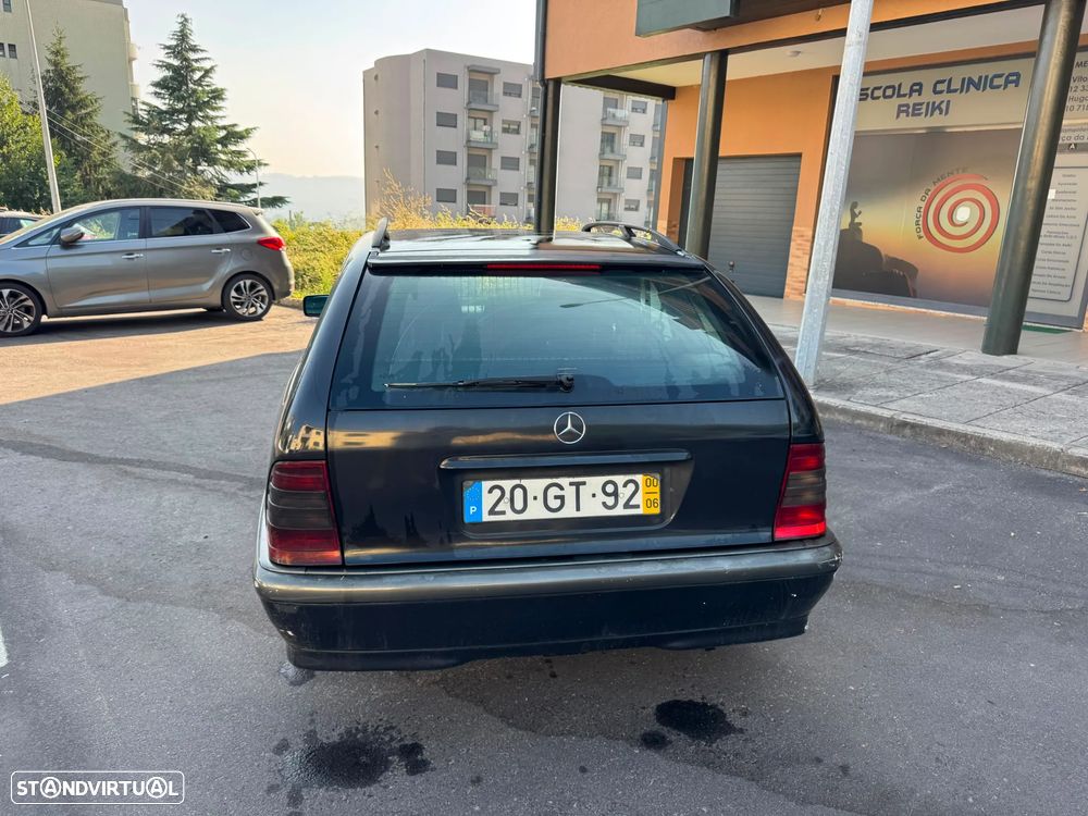 Mercedes-Benz C 200 - 7