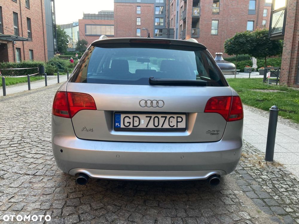 Audi A4 Avant 2.0T FSI - 7