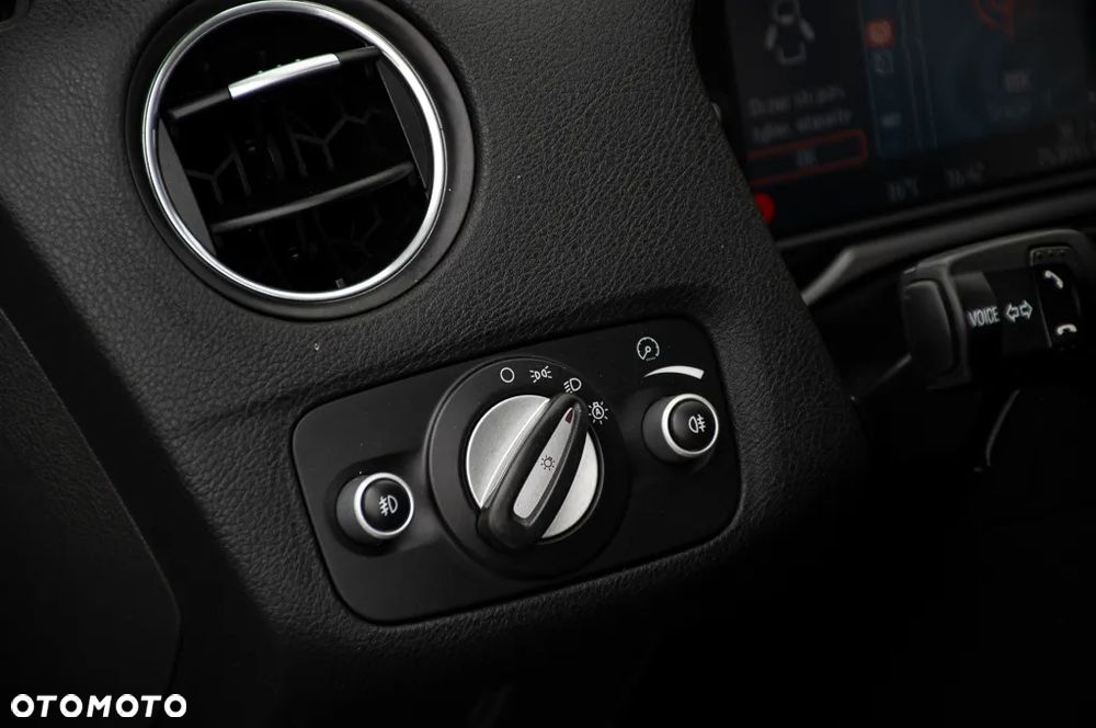 Ford Mondeo 2.0 TDCi Business Edition - 36