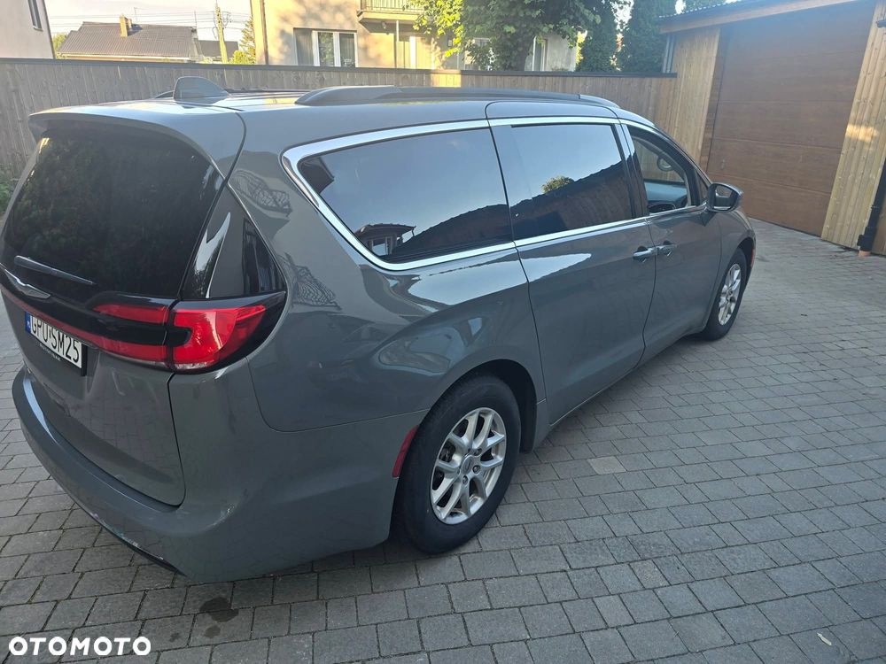 Chrysler Pacifica - 7
