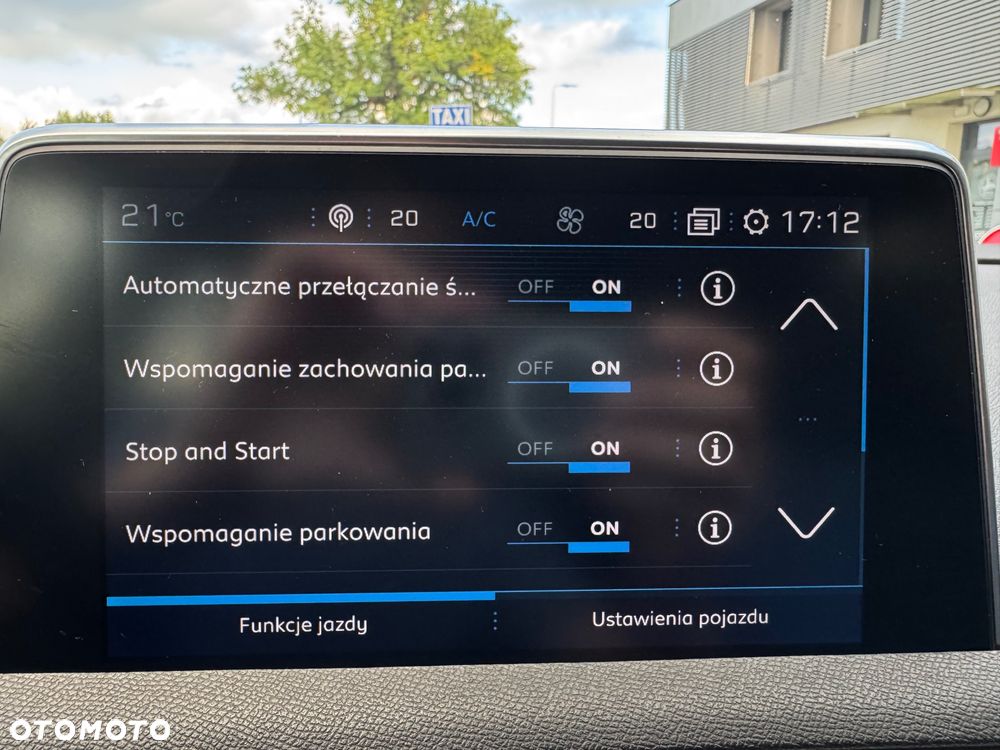 Peugeot 3008 BlueHDi 130 Stop & Start EAT8 Allure - 29