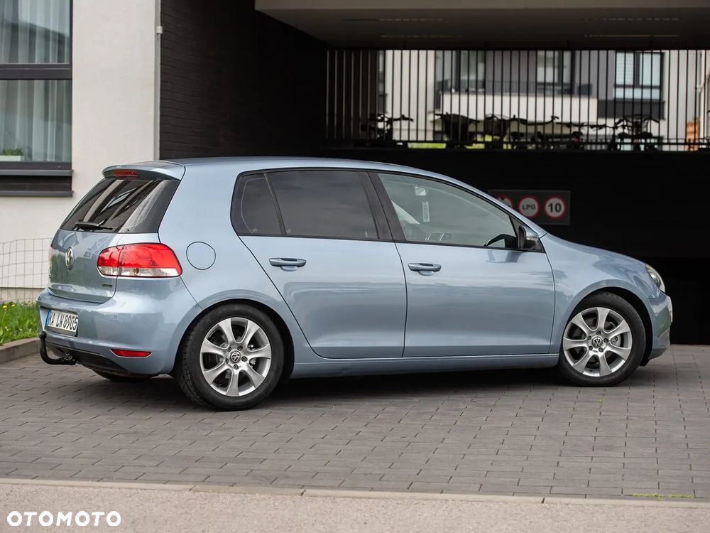 Volkswagen Golf - 14