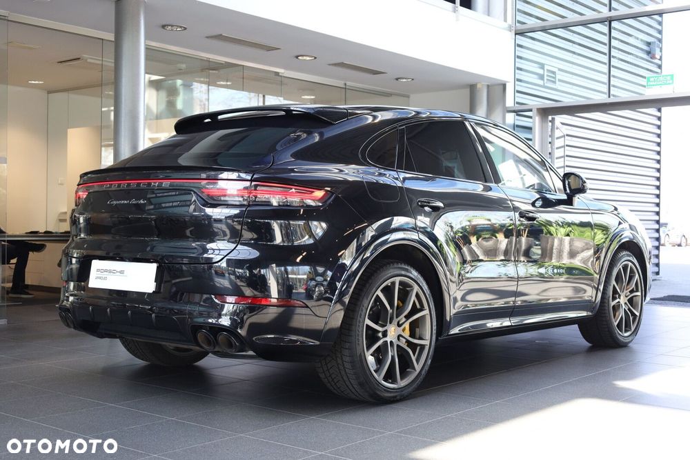 Porsche Cayenne - 4