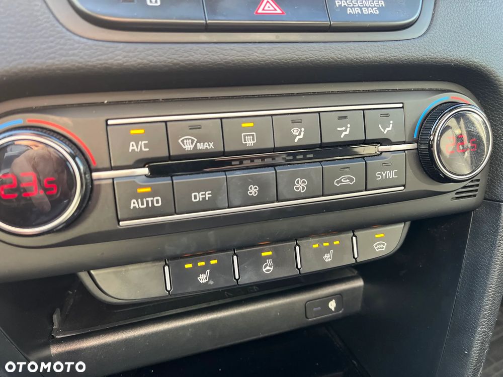 Kia XCeed 1.5 T-GDI Prestige Line DCT - 24