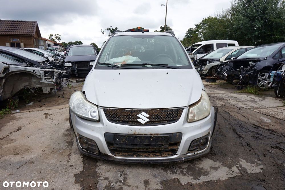 SUZUKI SX4 LIFT HB 2013 ZCC 2.0 DDIS D20AA 135KM 2WD SREBRNY na części - 8