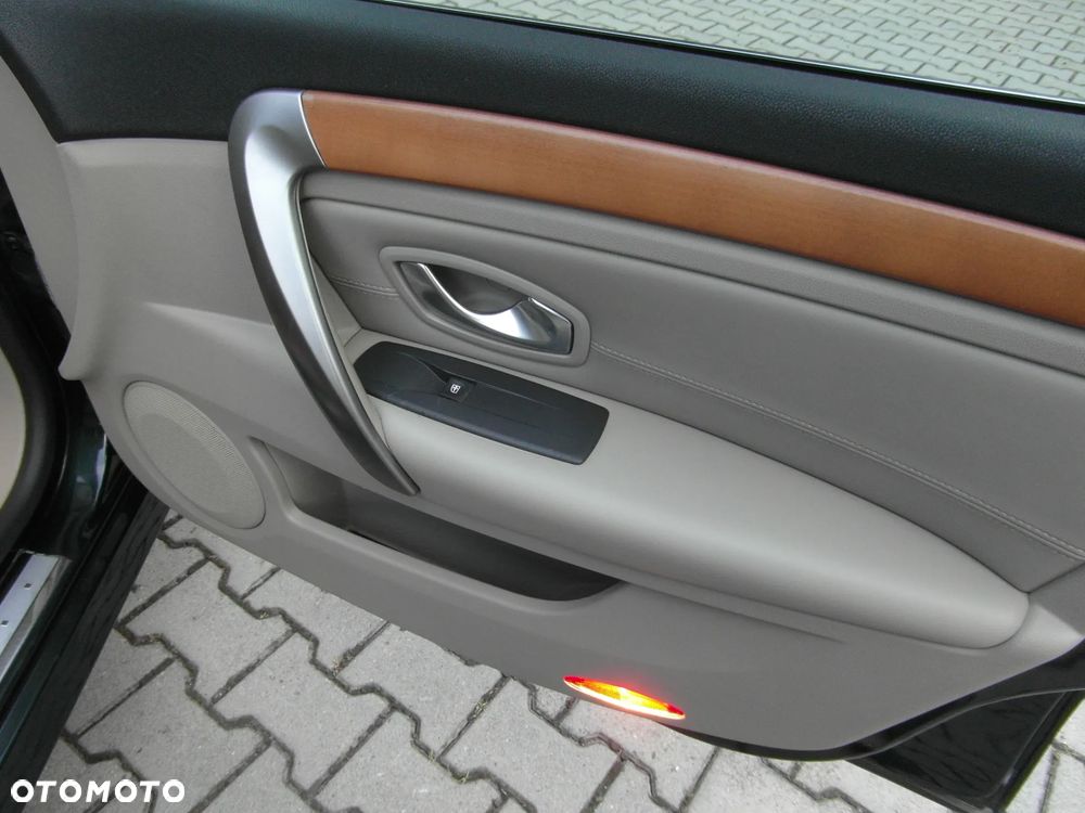 Renault Laguna 2.0 16V Turbo Initiale - 29