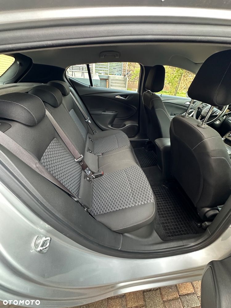 Opel Astra 1.2 T Elegance S&S - 14