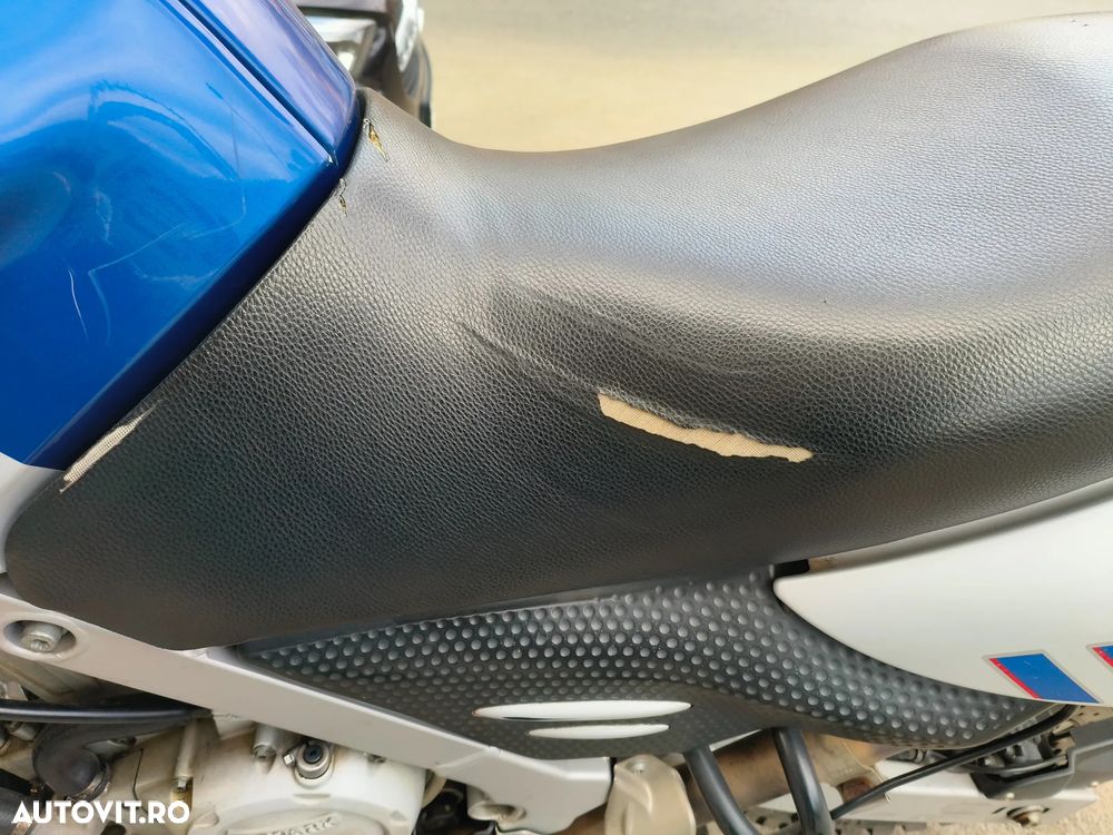 BMW F 650GS Dakar - 11