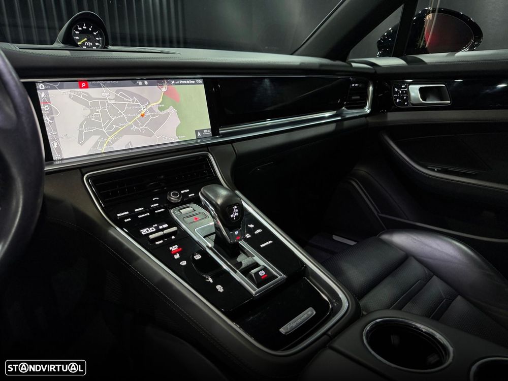 Porsche Panamera 4 E-Hybrid Executive - 23