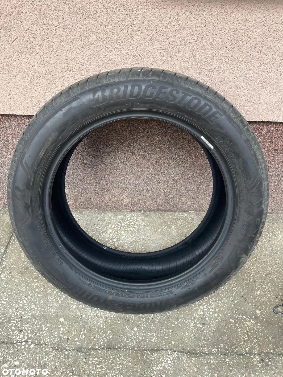 Opony Bridgestone Alenza 001 225/55 R19 99V 4 sztuki lato JAK NOWE - 1