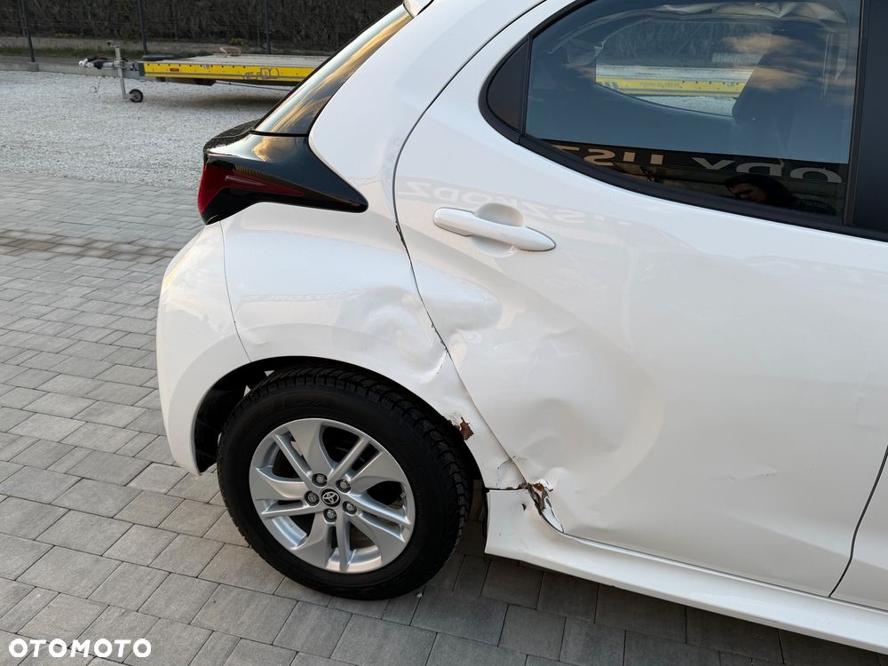 Toyota Yaris 1.5 Comfort - 9