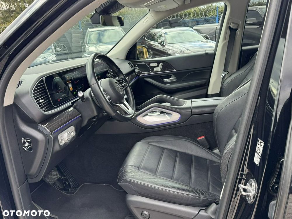 Mercedes-Benz GLE 300 d 4Matic 9G-TRONIC AMG Line - 9