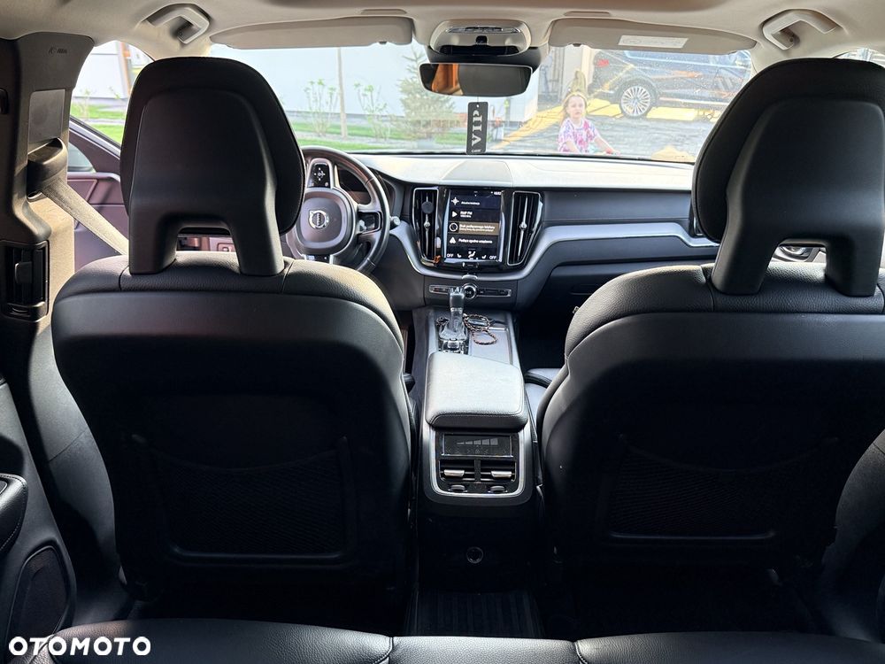 Volvo XC 60 D5 AWD Inscription - 8