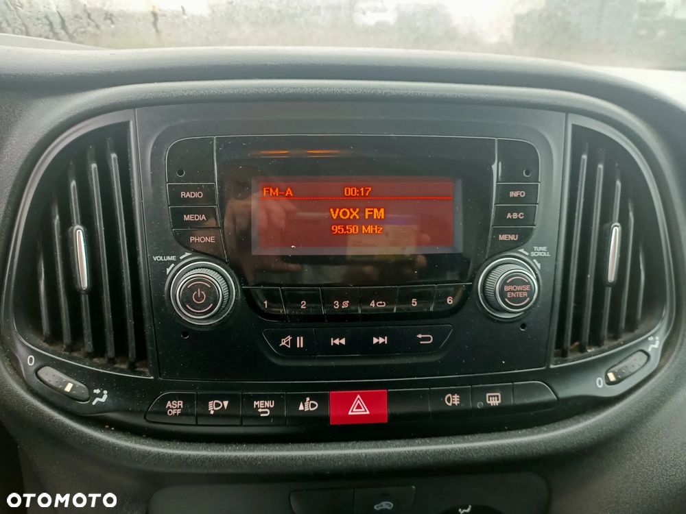 Fiat Doblo Chłodnia 90KM 2 zasilania chłodni - 18