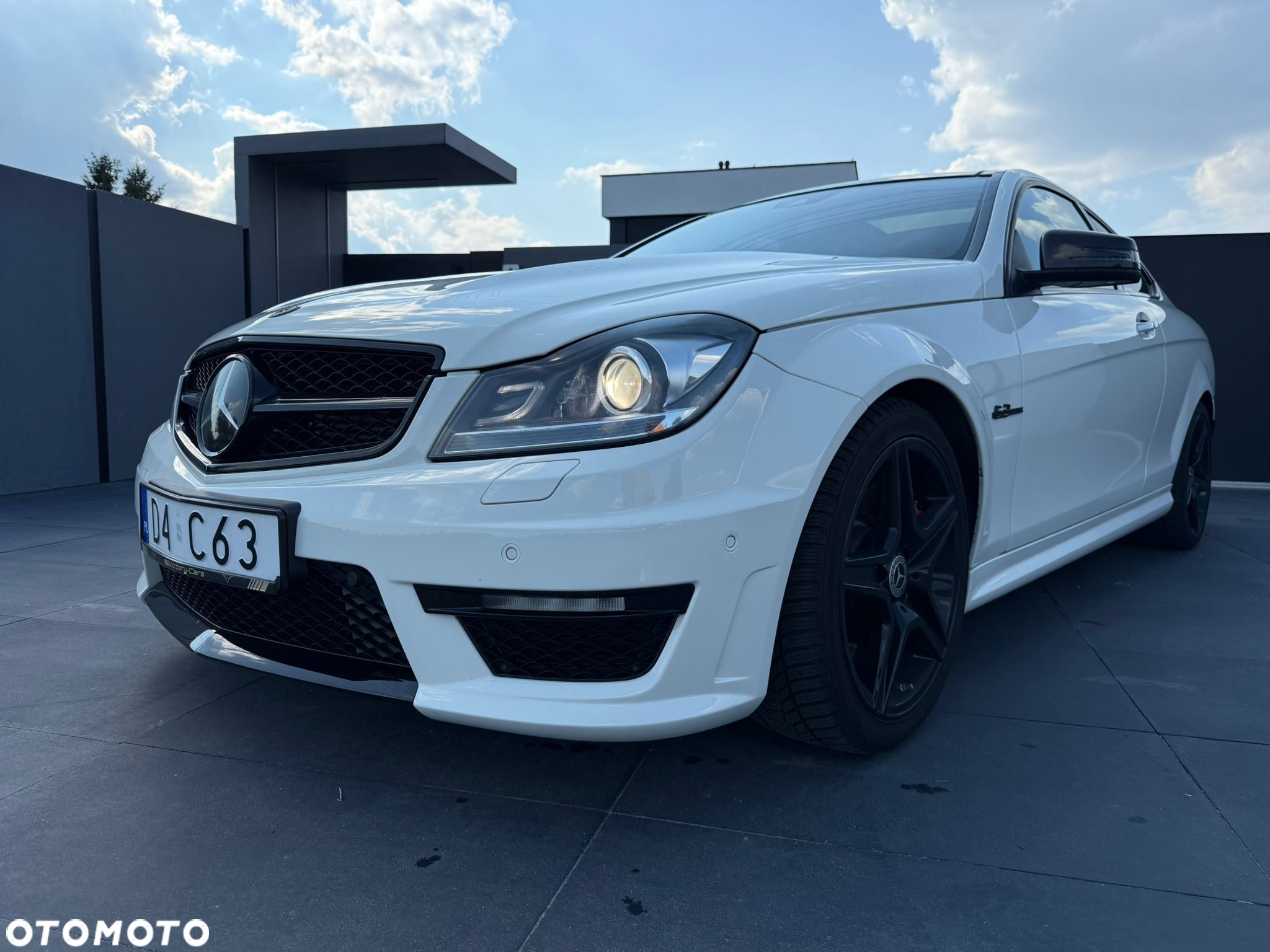 Mercedes-Benz Klasa C 63 AMG Coupe AMG SPEEDSHIFT MCT AMG Performance Package - 5