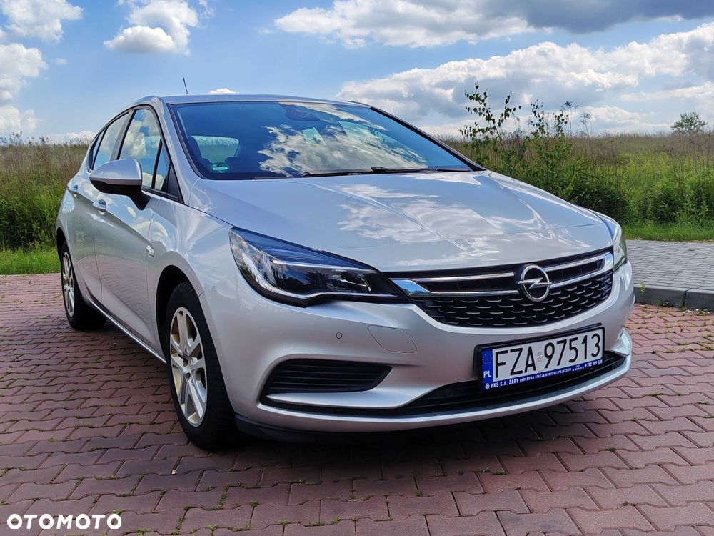 Opel Astra - 2