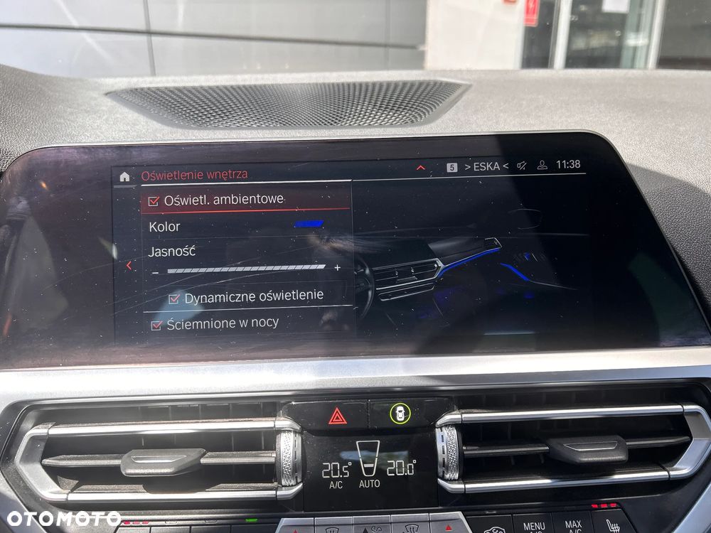 BMW Seria 3 330i xDrive M Sport sport - 37