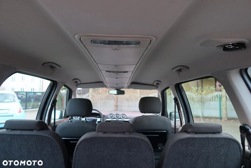 Ford Galaxy 2.0 Titanium - 20