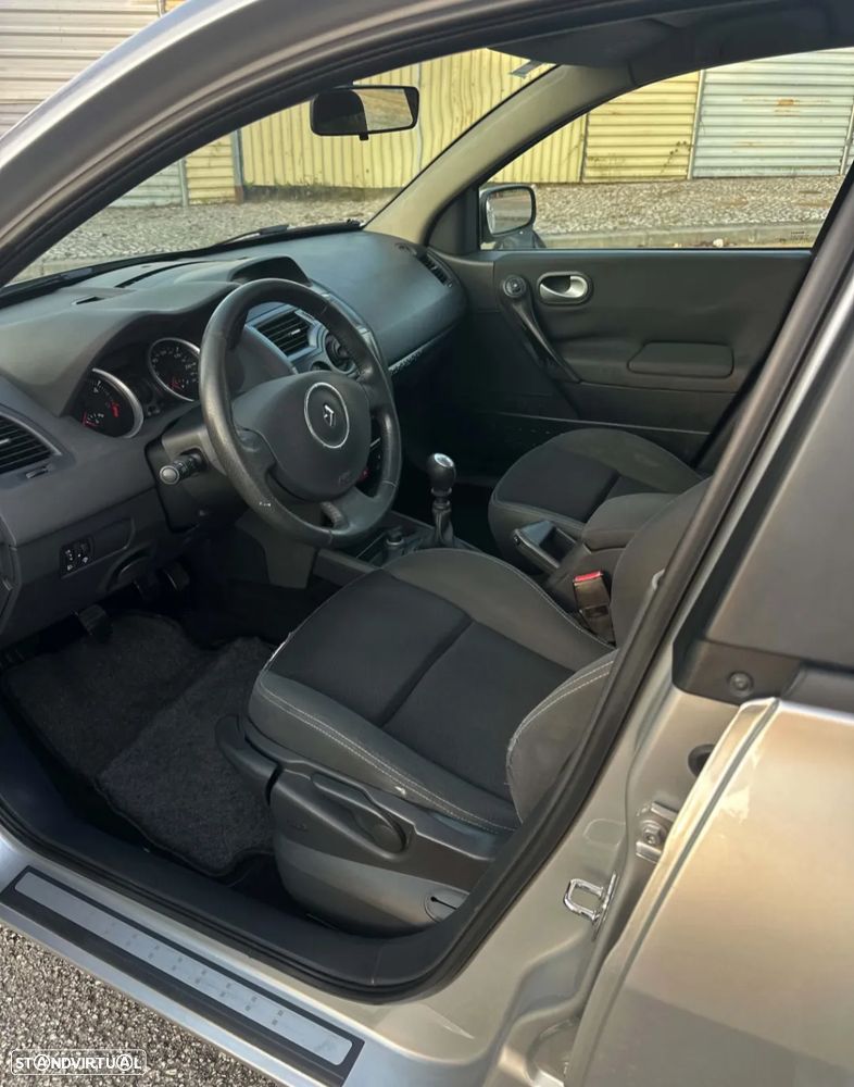 Renault Mégane Break 1.5 dCi Extreme - 9