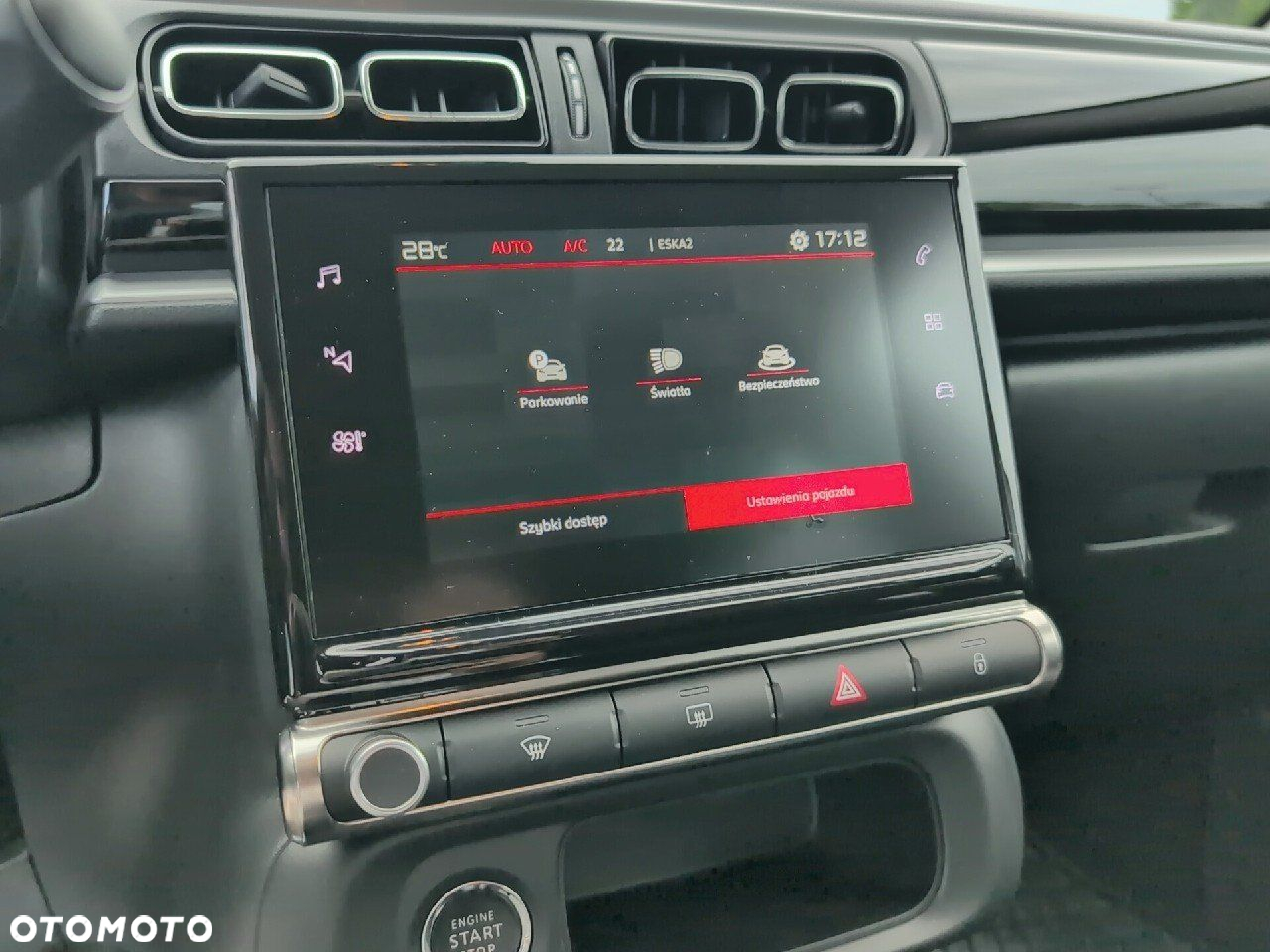 Citroën C3 1.2 PureTech Shine EAT6 - 19