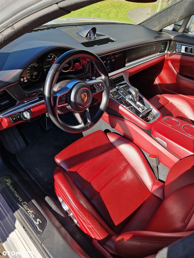 Porsche Panamera - 15