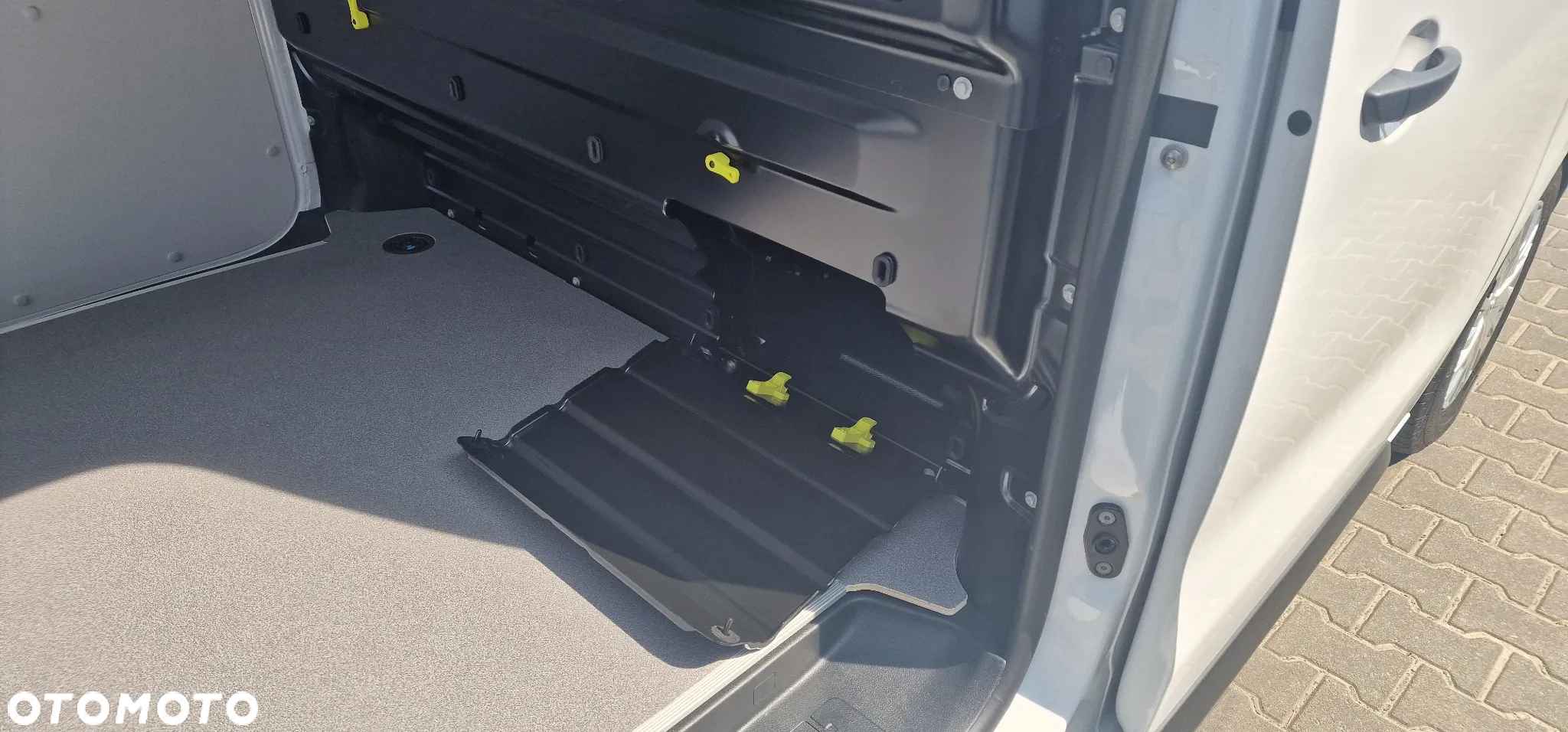 Toyota Proace - 11