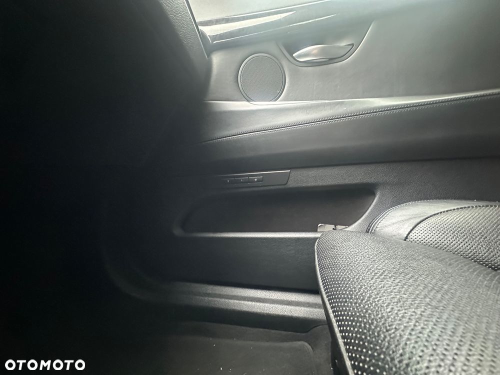 BMW 5GT 535d xDrive Tursimo Modern Line - 18