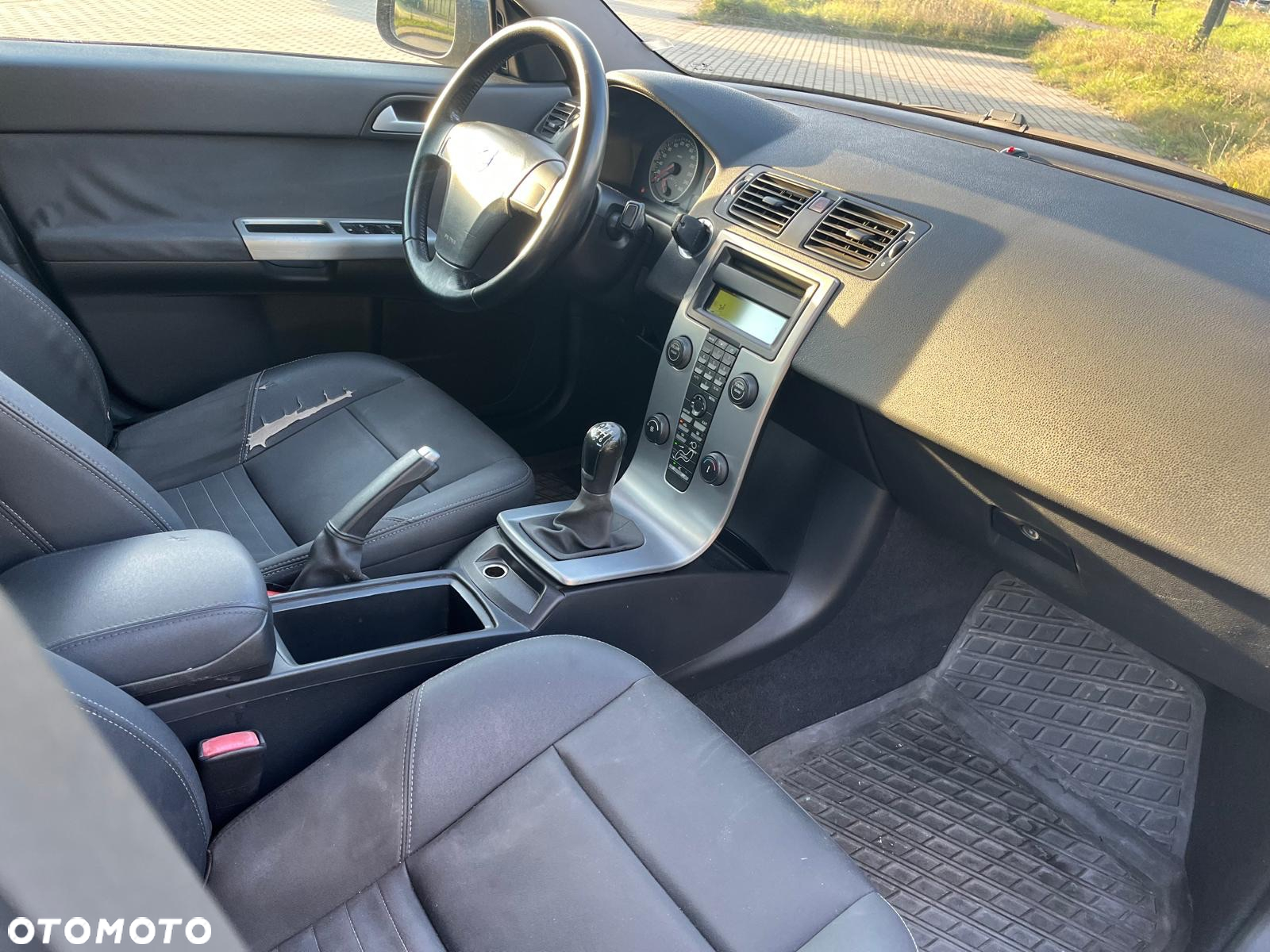 Volvo S40 - 8